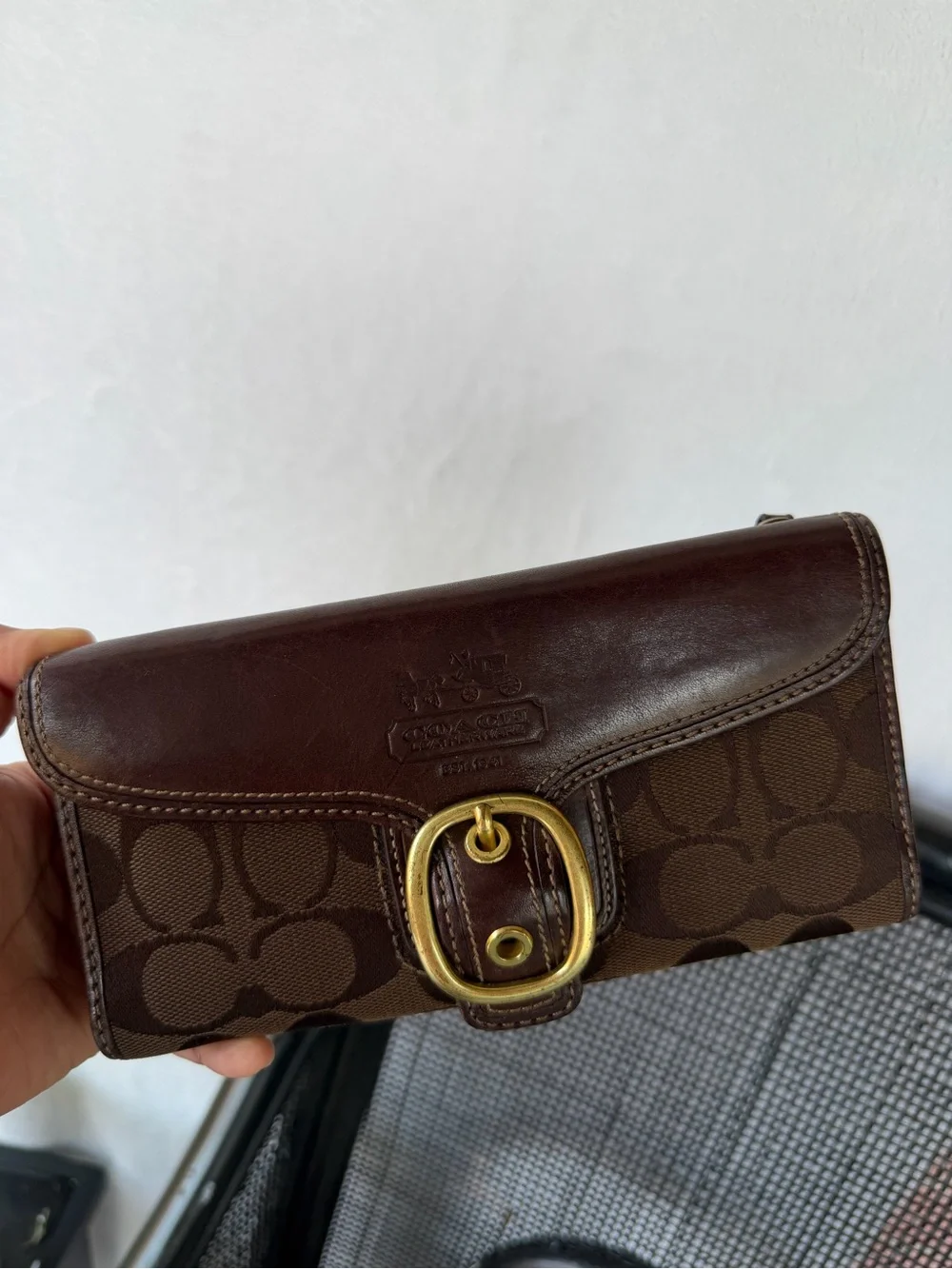 Coach stylish brown
